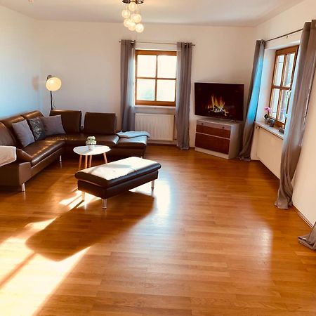 Adlerhorst, 4 Schlafzimmer, Blick In Die Alpen, Parkplatz Thyrnau Екстериор снимка